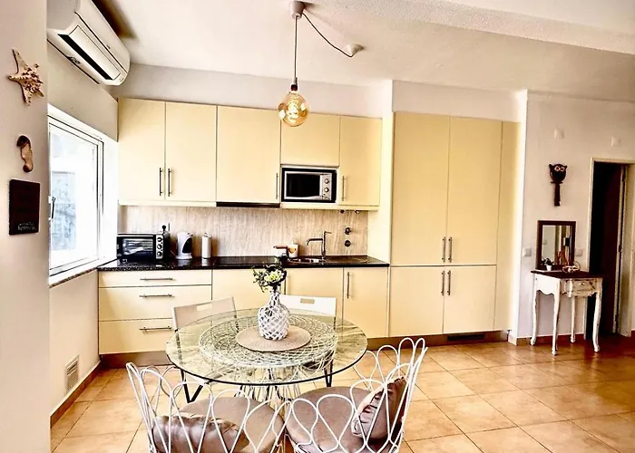 Appartement T1 Na 1 Linha Da Da Rocha