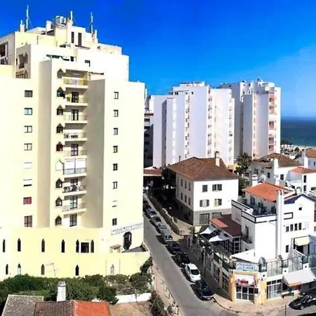 T1 Na 1 Linha Da Da Rocha 公寓 *