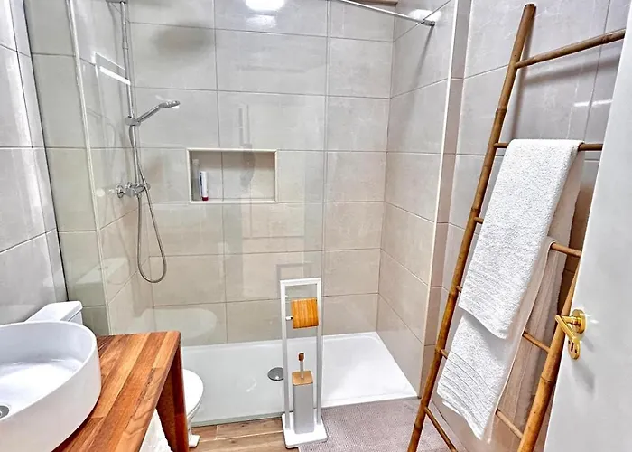 T1 Na 1 Linha Da Da Rocha Apartment *