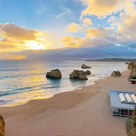 T1 Na 1 Linha Da Da Rocha דירה